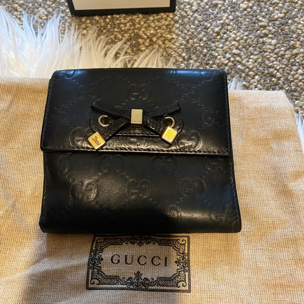 Black Gucci Leather embossed Wallet with bow details